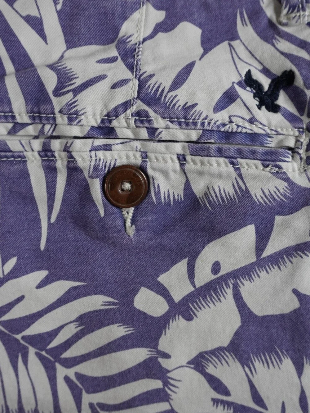 American Eagle Tropical Palm Print Chino Shorts Size 30